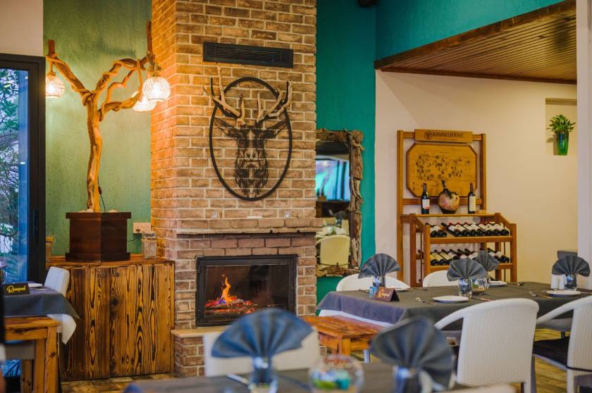 Driftwood Beach Bar & Restaurant